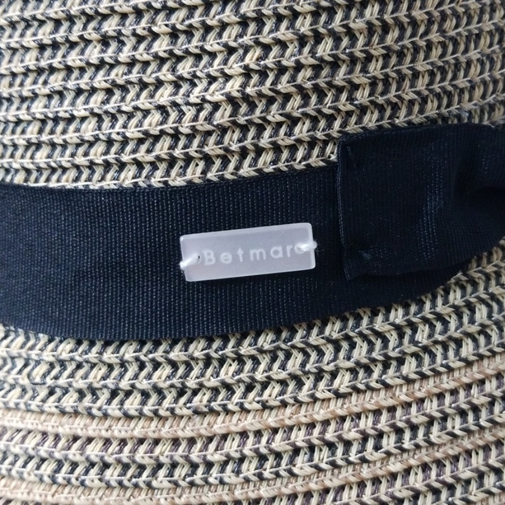 Hat - Picture 3 of 6